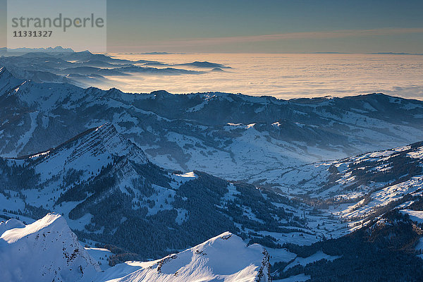 Blick vom Säntis  Schweiz  auf die Alpen