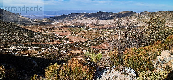 Gebiet Real de Catorce  Bundesstaat San Luis Potosi  Altiplano  Panoramablick auf die Gebirgskette