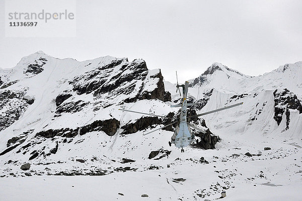 Kirgisistan  Tien Shan  Khan Tengri-Gletscher