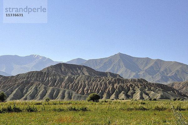 Kirgisistan  Kalmak Ashuu  Landschaft