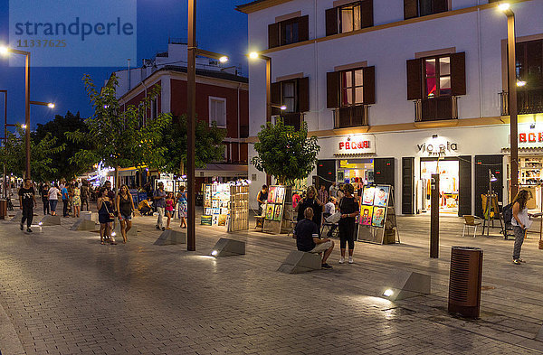 Spanien  Balearische Inseln  Ibiza  Eivissa  die Promenade