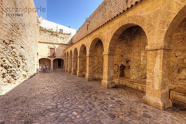 Spanien  Balearische Inseln  Ibiza  Eivissa  Altstadt Dalt Vila