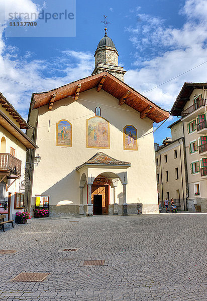 Italien  Aosta-Tal  Cogne  Kirche Sant'Orso