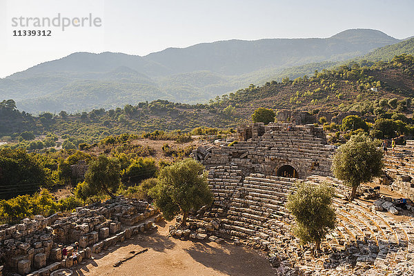 Amphitheater in den antiken Ruinen von Kaunos  Dalyan  Provinz Mugla  Anatolien  Türkei  Kleinasien  Eurasien