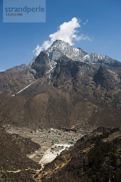 Dorf Khumjung in der Region Khumbu (Everest)  Nepal  Himalaya  Asien