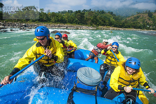 Rafting auf dem Trisuli-Fluss  Nepal  Asien