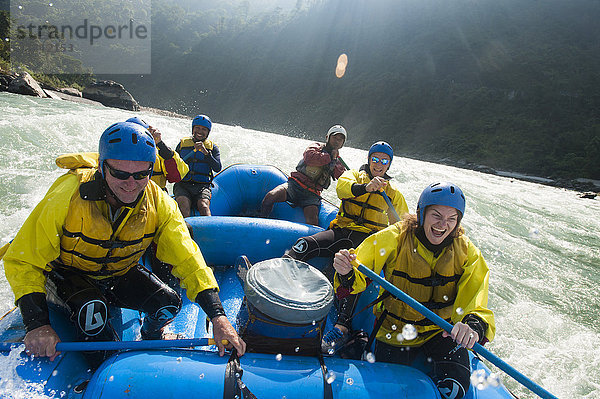 Rafting-Tour auf dem Trisuli-Fluss  Nepal  Asien