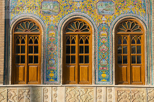 Keramische Fliesenarbeiten  Golestan-Palast  UNESCO-Weltkulturerbe  Teheran  Iran  Naher Osten