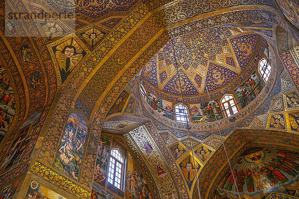 Innenansicht der Kuppel der (armenischen) Vank-Kathedrale  Isfahan  Iran  Naher Osten