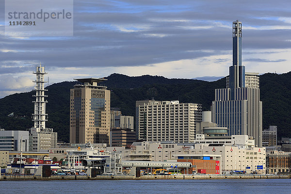 Skyline  Stadt Kobe  Insel Honshu  Japan  Asien