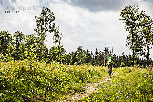 Mountainbiking für Frauen  Augsburg  Bayern  Deutschland