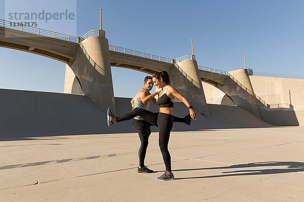 Athleten beim Training  Van Nuys  Kalifornien  USA