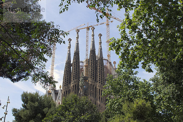 Spanien  Katalonien  Barcelona  Sagrada Familia im Bau  katalanischer Modernismus  Architekt: Antoni Gaudi  Mai 2014.