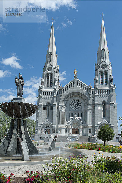 Kanada  Provinz Quebec. Die Basilika St. Anna de Beaupre ist ein Wallfahrtsort