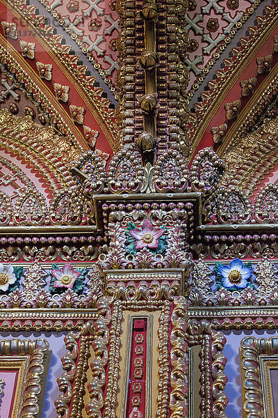 Mexiko  Staat Michoacan  Morelia  Detail des Kirchenschiffs der Wallfahrtskirche Nuestra Senora de Guadalupe  17. Jahrhundert  Unesco-Welterbe