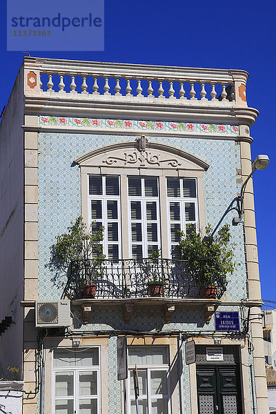 Portugal  Algarve. Faro. Hübsche Fassade im Stadtzentrum