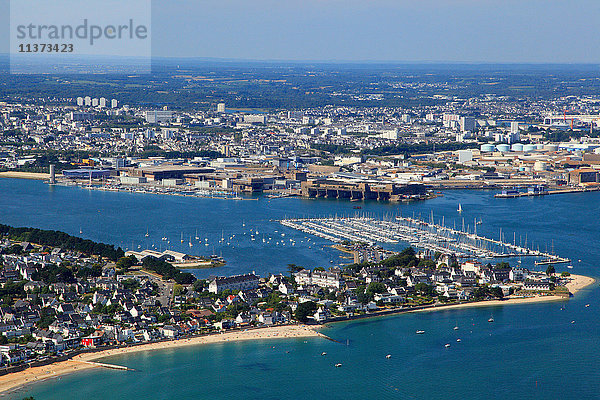 Frankreich  Bretagne  Morbihan. Lorient. Luftaufnahme.