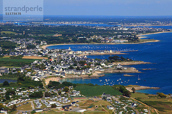 Frankreich  Bretagne  Morbihan. Luftaufnahme. Pointe du Talus. Larmor-Plage.