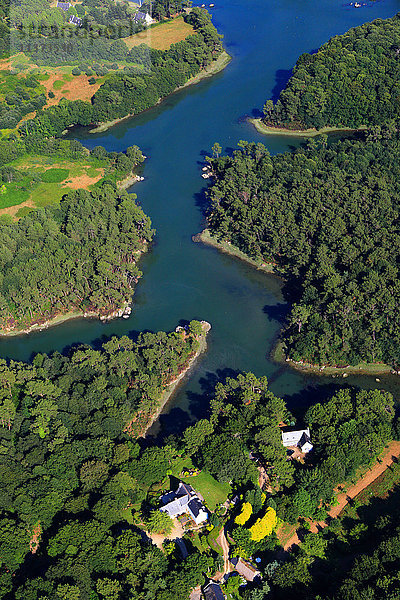 Frankreich  Bretagne  Morbihan. Luftaufnahme. Der Aven-Fluss.