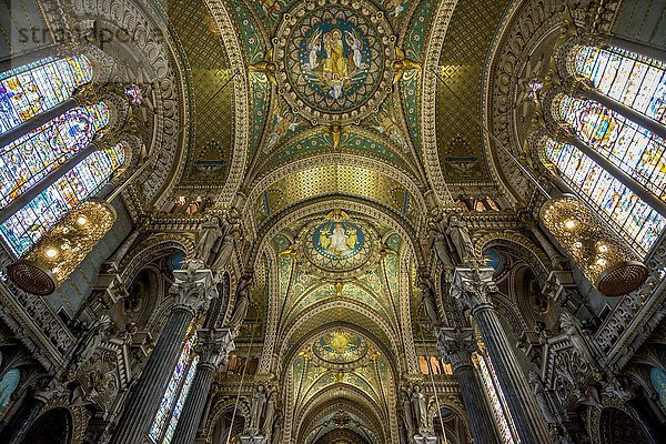 Basilika Notre Dame de Fourviere  Lyon  Frankreich  Europa