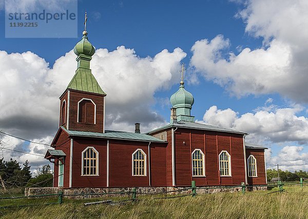 Orthodoxe Kirche  Kirche der Darstellung des Herrn  Metsküla  Saaremaa  Estland  Europa