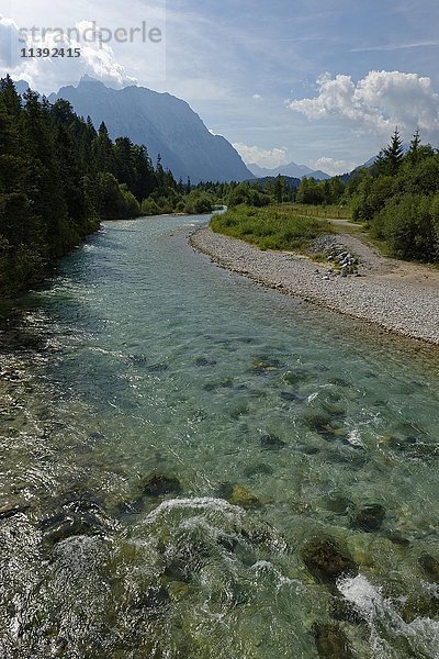 Isar- und Karwendelgebirge  Isarlehrpfad  Krün  Mittenwald  Oberbayern  Bayern  Deutschland  Europa