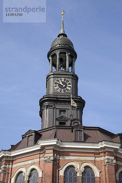 Turm  St. Michaelis Kirche  auch Michel  Hamburg  Deutschland  Europa