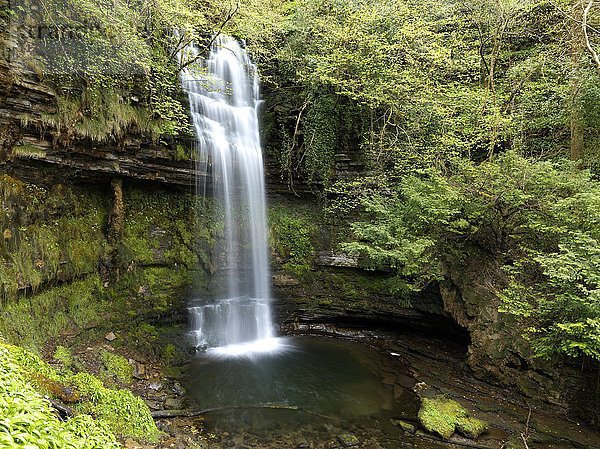 Glencar-Wasserfall  Leitrim  Connacht  Irland  Europa