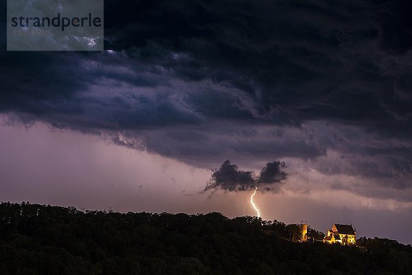 Gewitter über Mindelburg  Mindelheim  Unterallgäu  Bayern  Deutschland  Europa