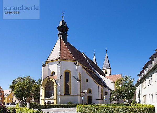 Stiftskirche St. Vitus und Deocar  Herrieden  Oberes Altmühltal  Mittelfranken  Franken  Bayern  Deutschland  Europa