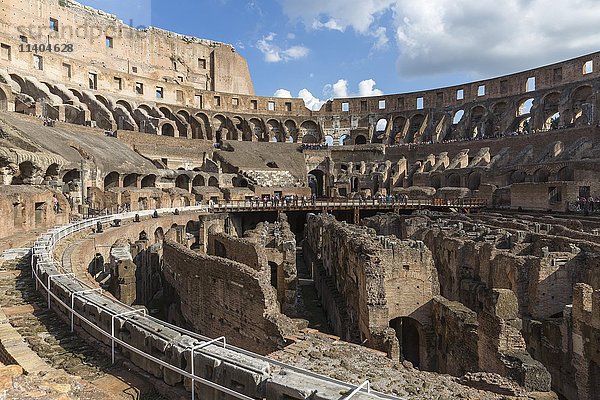 Kolosseum innen  Rom  Latium  Italien  Europa