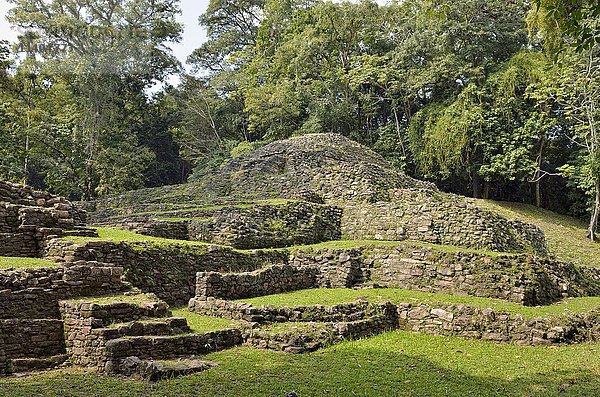 Struktur 16  Yaxchilan  alte Maya-Stadt  Usumacinta-Fluss  Mexiko  Mittelamerika