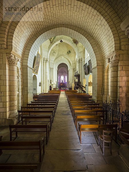 Kirche Saint-Ours  Innenraum  Logis Royal  Loches  Indre-et-Loire  Frankreich  Europa