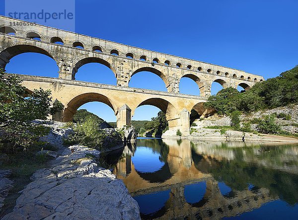 Römisches Aquädukt  Pont du Gard  Nimes  Frankreich  Europa