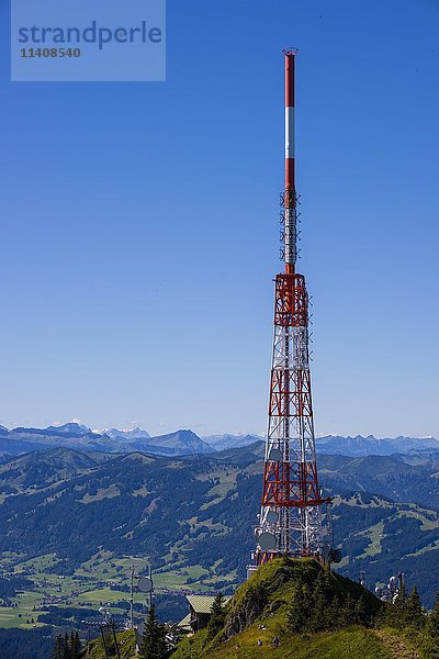 Sendeanlage des Bayerischen Rundfunks  Grünten  1738m  Illertal  Allgäuer Alpen  Allgäu  Bayern  Deutschland  Europa