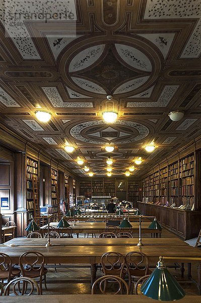 Lesesaal der Universitätsbibliothek  Schillerplatz  Wien  Österreich  Europa