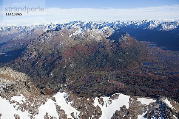 Luftaufnahme des Tierra del Fuego National Park  Berge und Seen  Feuerland  Anden  Argentinien  Südamerika