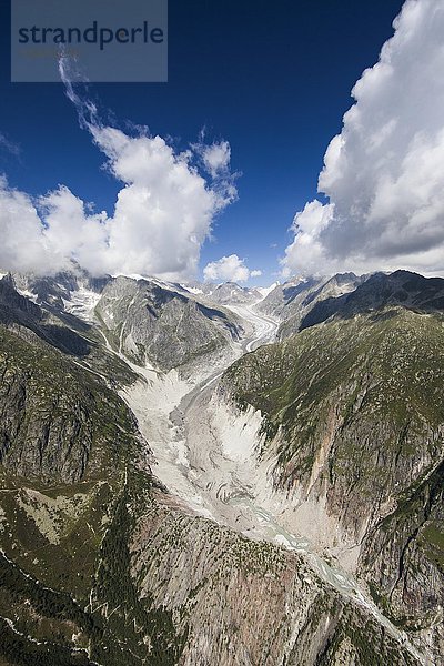 Luftbild  Gletscherzunge mit Endmoräne  Fieschergletscher  Schweizer Alpen  Kanton Wallis  Schweiz  Europa
