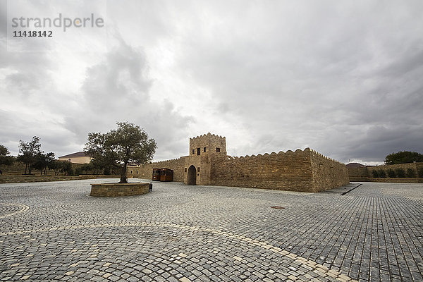 Atashgah-Tempel oder Feuertempel von Baku  eine hinduistische und zoroastrische Kultstätte; Surakhani  Baku  Aserbaidschan'.