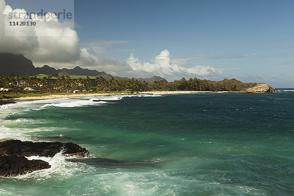 Keoniloa Beach and Bay  auch bekannt als Ship Wreck Beach; Poipu  Kauai  Hawaii  Vereinigte Staaten von Amerika'.