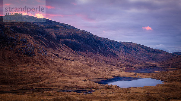 Isle of Mull Sonnenaufgang  Innere Hebriden  Schottland  Vereinigtes Königreich  Europa