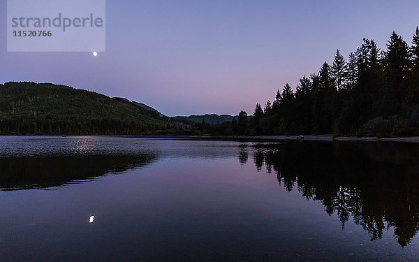 Horne Lake bei Nacht  Qualicum Bay  Vancouver Island  Britisch-Kolumbien  Kanada