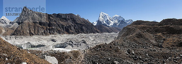 Nepal  Himalaya  Khumbu  Everest-Region  Ngozumpa-Gletscher
