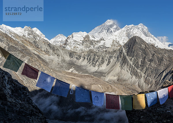 Nepal  Himalaya  Khumbu  Everest-Region  Everest  Nuptse  Cholatse aus Gokyo Ri
