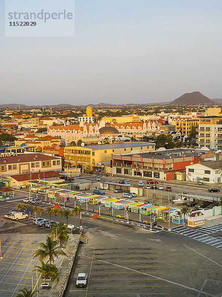 Aruba  Oranjestad  Blick auf die Stadt von oben