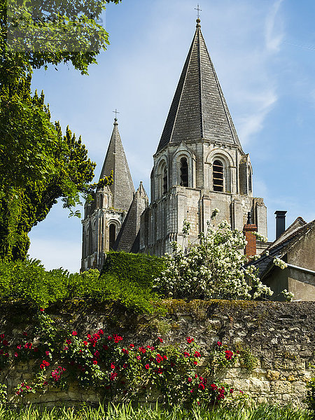 Frankreich  Loches  Kirche Collegiale Saint-Ours im Schloss Loches
