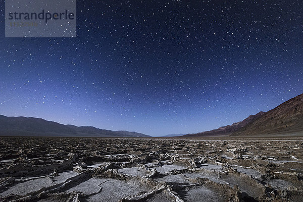 USA  Kalifornien  Death Valley  Badwater Basin bei Nacht