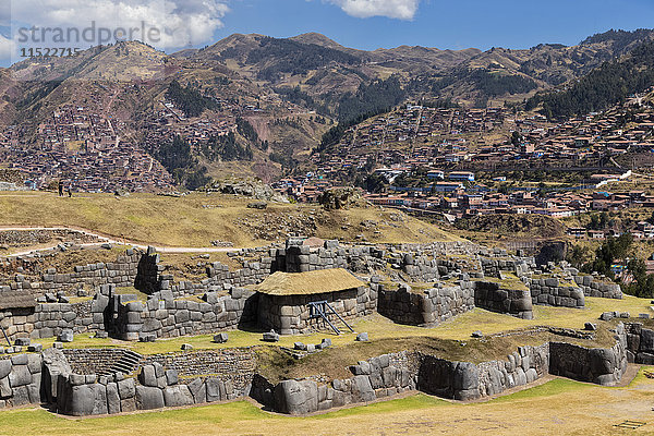 Peru  Anden  Cusco  Blick auf die Inka-Ruinen von Sacsayhuaman