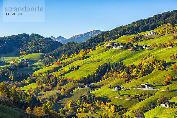 Italien  Südtirol  Funes-Tal im Herbst