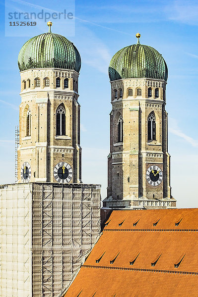 Deutschland  München  Blick auf die Türme der Frauenkirche